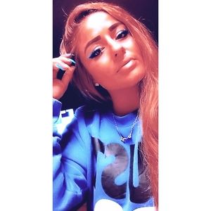 Meet your Posher, Asheley